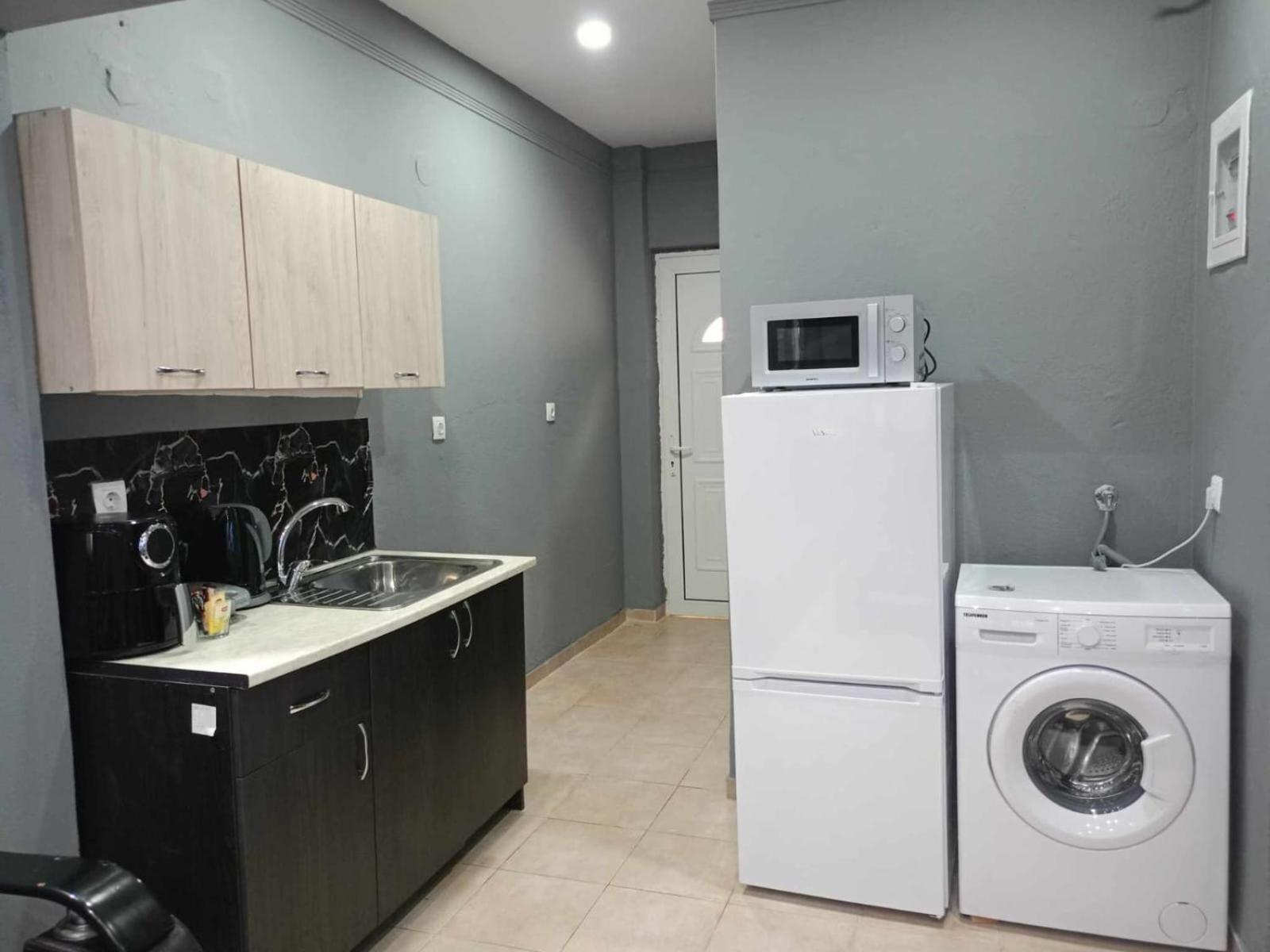 Eftelya City Apartments Alexandroupolis Mit 2 Schlaf Zimmer Esterno foto